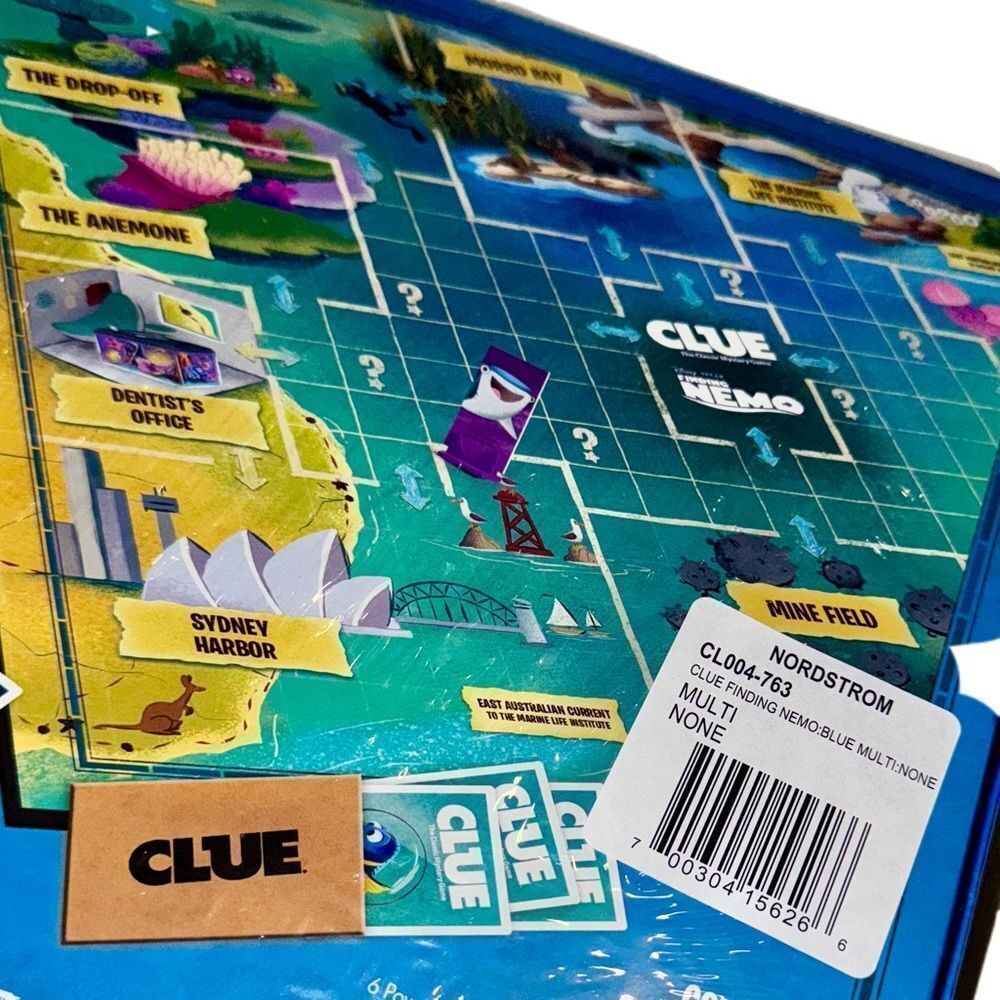 **SOLD** CLUE Board Game Finding Nemo Ltd Edition Disney Pixar Mystery Game - Picture 12 of 14